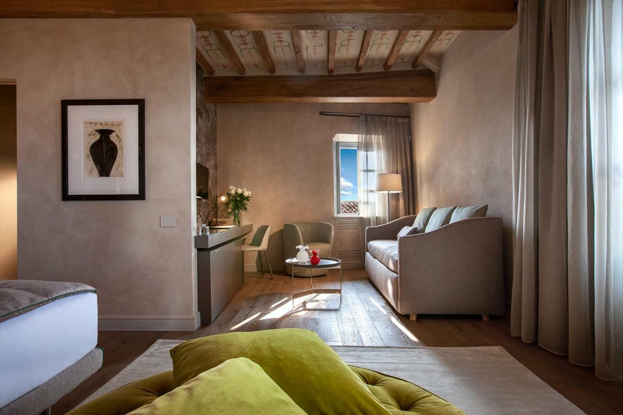 グアレーネ Il Cortile Di San Michele Bed & Breakfast エクステリア 写真